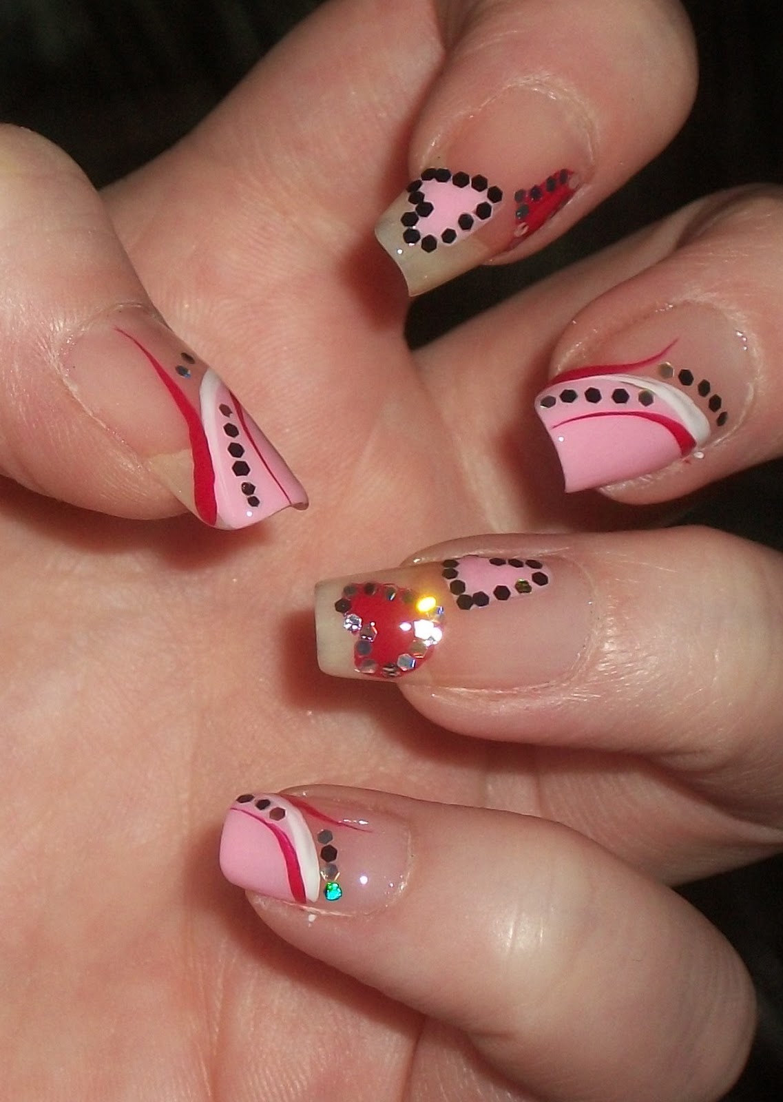 Love4NailArt: Cute Valentine's Nail Art Design For Long Nails