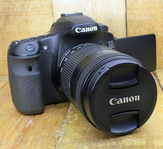 Kamera DSLR Canon Eos 60D Fullset