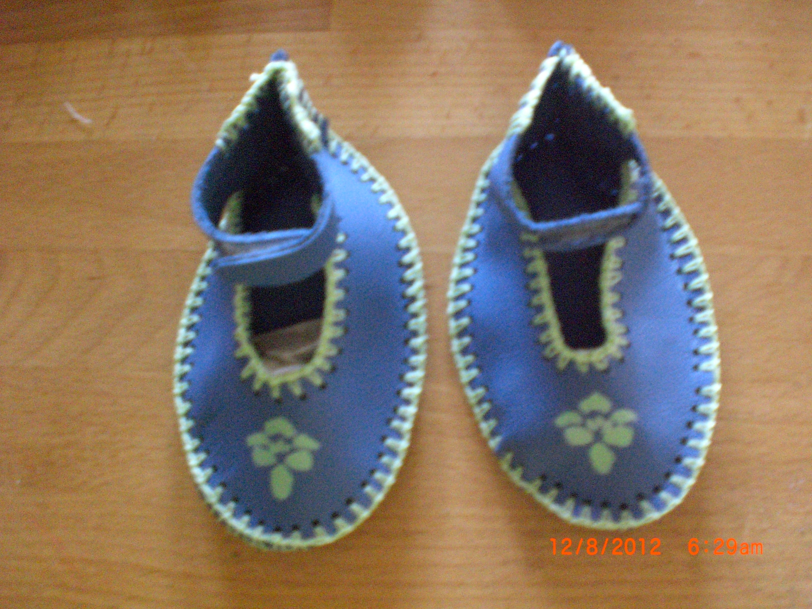 lacet chaussure bebe