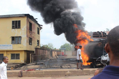 a Photos: Tragedy averted as petrol tanker burst into frames in Orji, Imo State