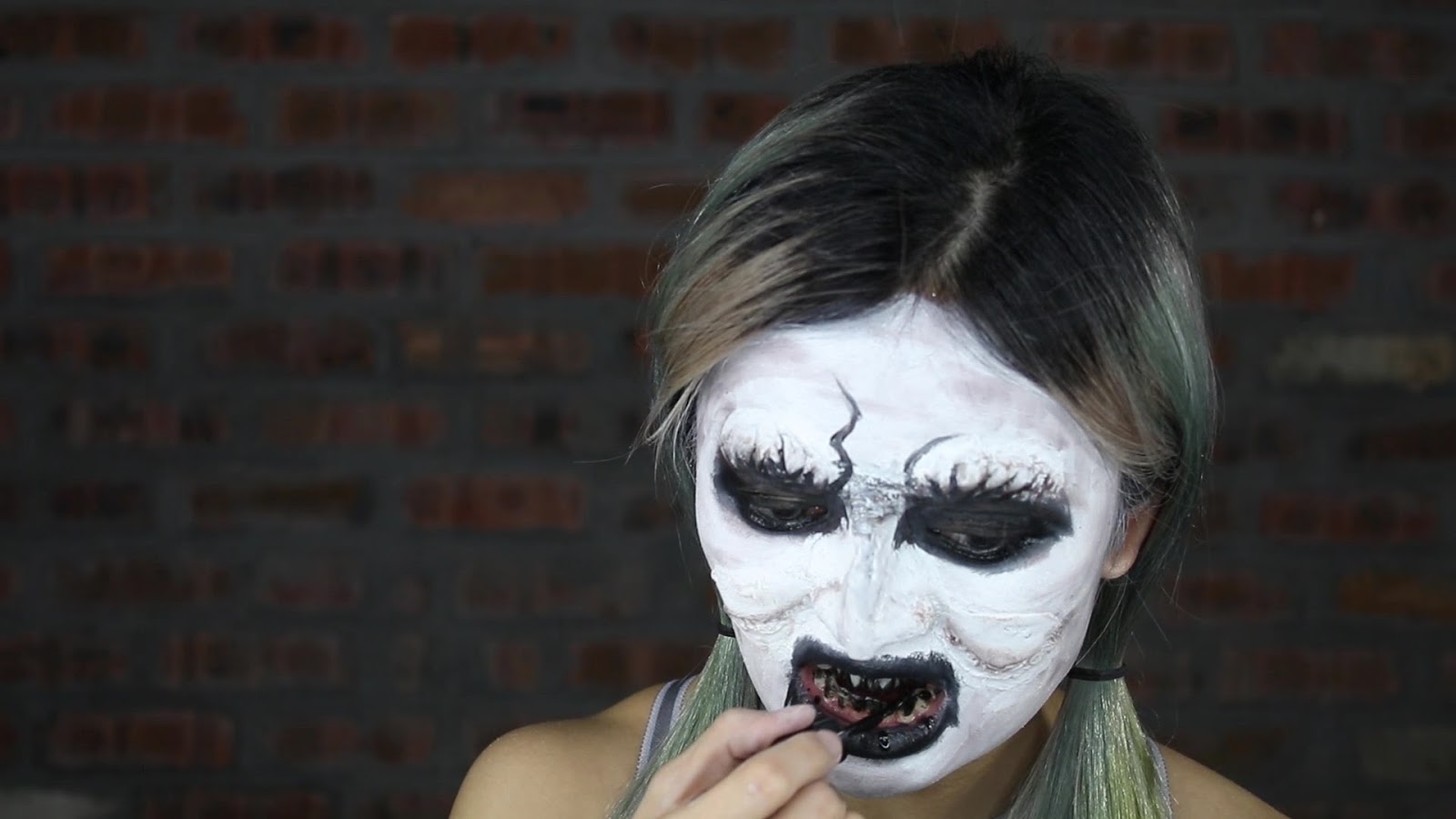 Conjuring 2 Valak Makeup (The Nun) Tee Makeup Beauty Blog