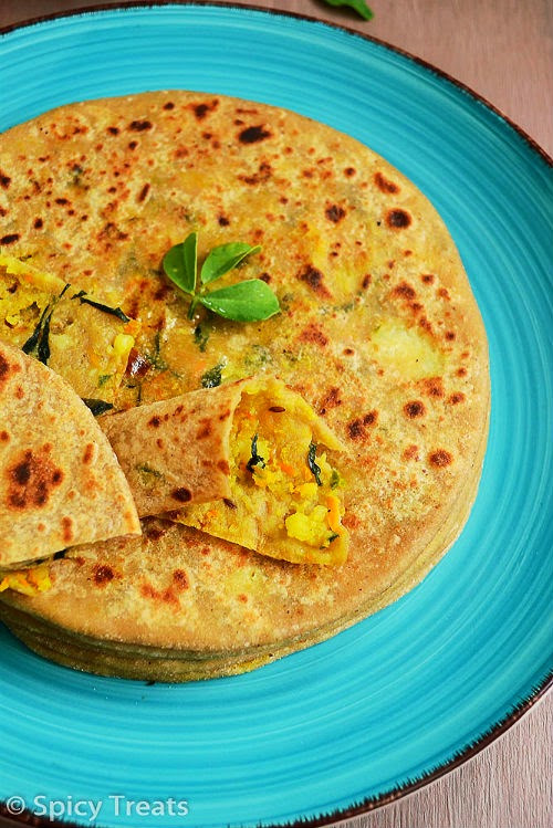 Spicy Treats: Aloo Methi Paratha / Aloo Methi Stuffed Paratha Recipe