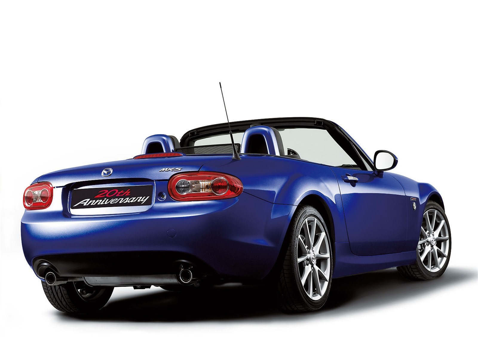 2015 Mazda MX-5 Widescreen Images - ColorCars