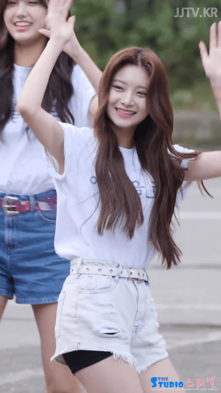 에버글로우 이런 뮤직뱅크 출근길