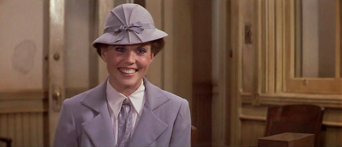 DREAMS ARE WHAT LE CINEMA IS FOR...: ANNIE 1982