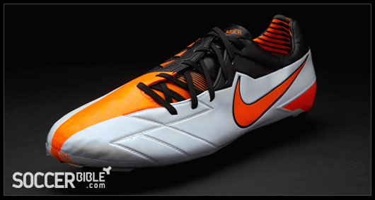 Futsal And Soccer: Nike Total 90 Laser IV Sepatu Baru Lagi Dari Nike