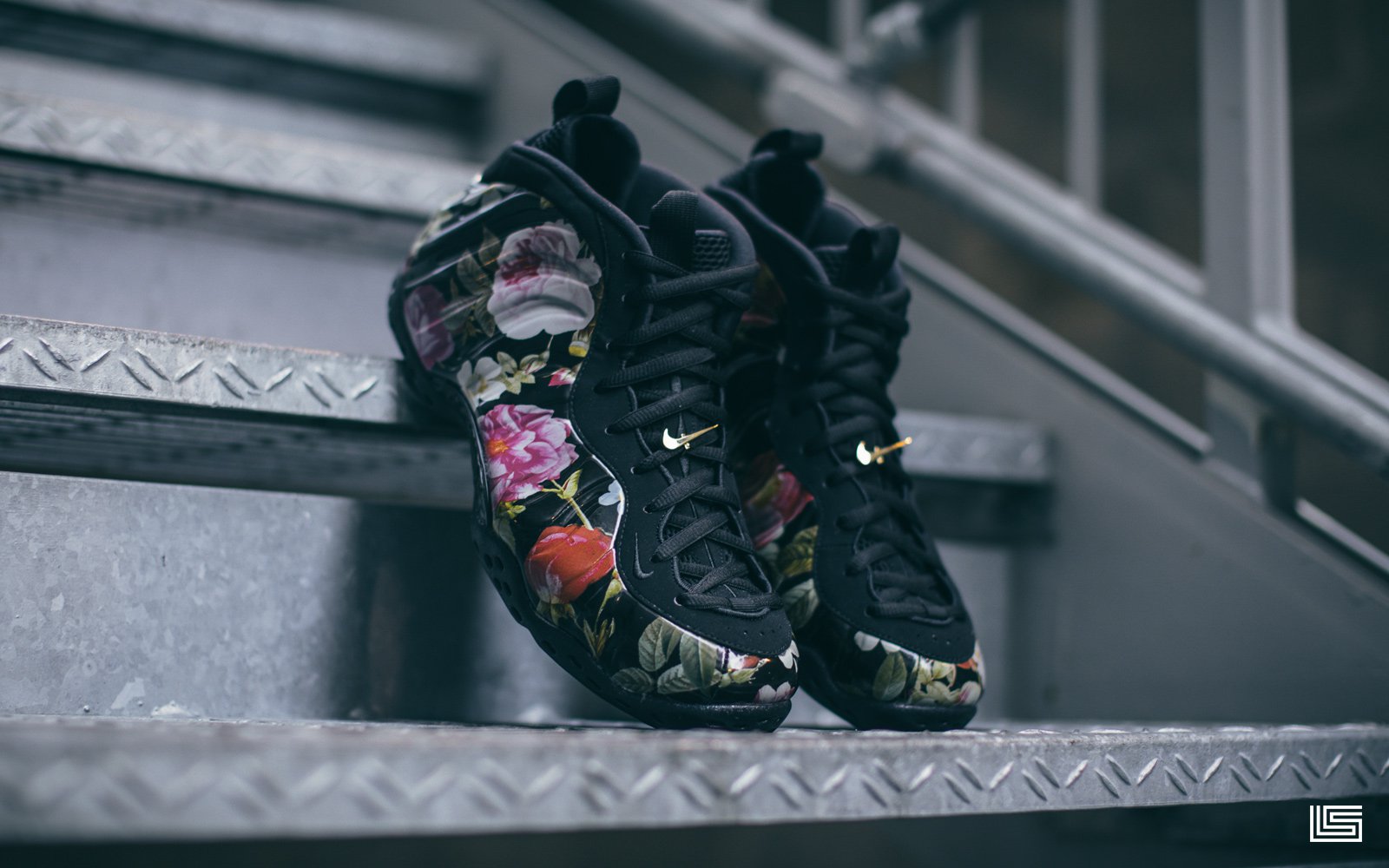 floral print foamposites
