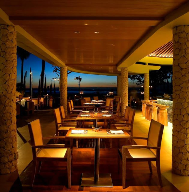 Tempat Makan Romantis di Bali yaitu Envy