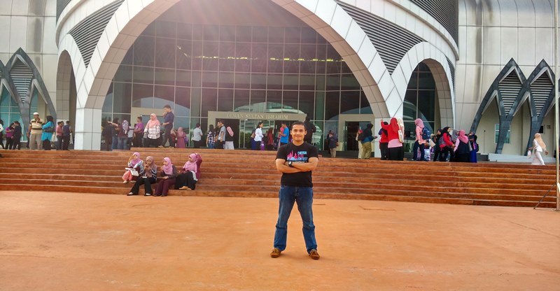 Ecek-ecek Wisuda di Universiti Tun Hussein Onn Malaysia