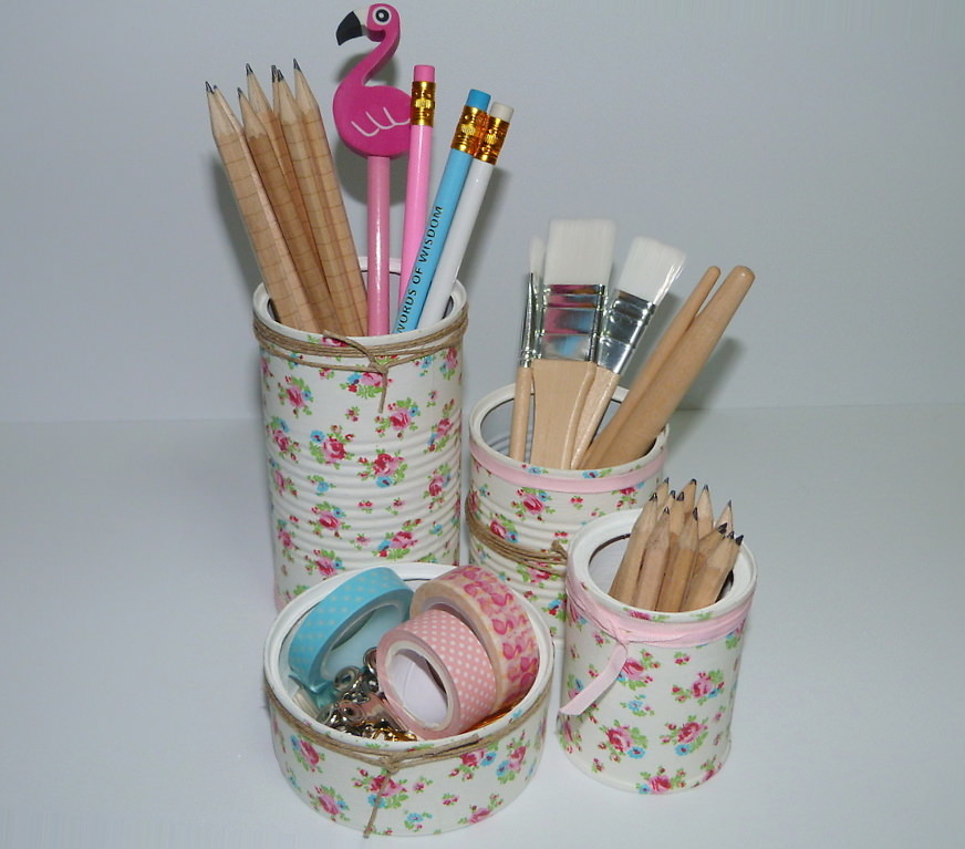 Decorar latas recicladas con decoupage HANDBOX