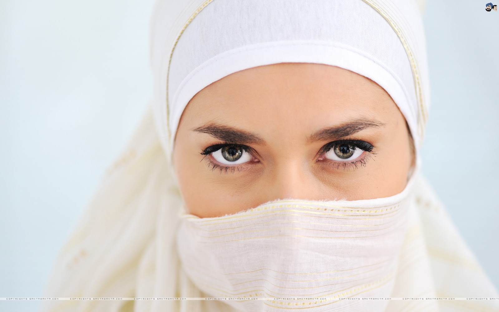 Koleksi Wallpaper Wanita  Muslimah Bercadar 