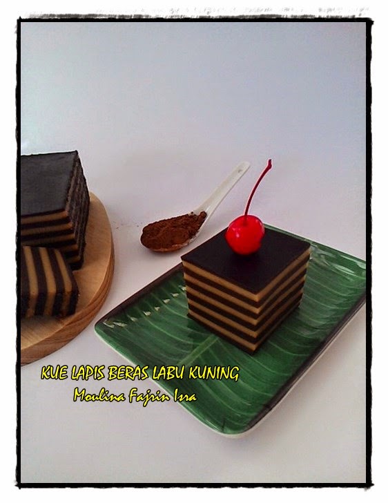 Nyak Ina Kitchen: KUE LAPIS BERAS LABU KUNING