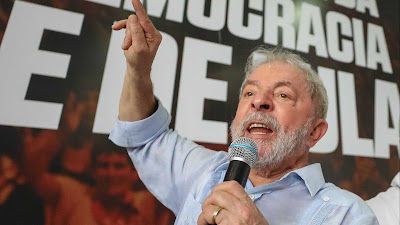 Prisão de Lula está mais próxima com parecer do MP Prisão de Lula está mais próxima com parecer do MP