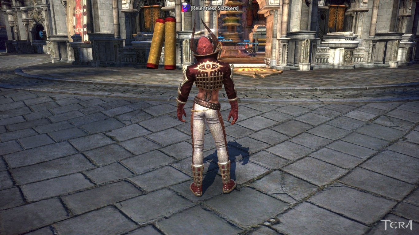 Relentless Slackers: Leatherworking Templates on a Castanic Male