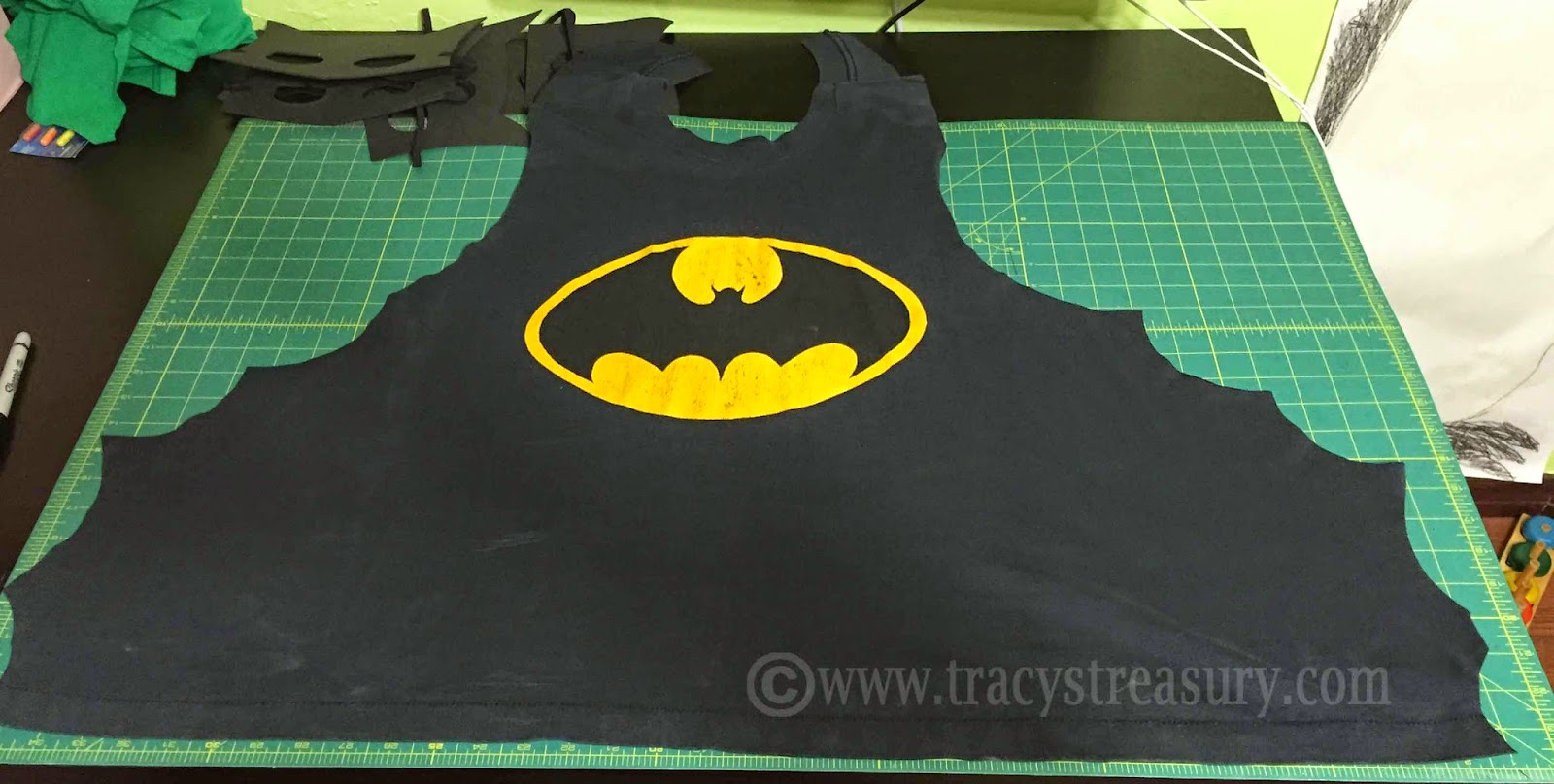 Tracy's Treasury Easiest DIY Batman Cape