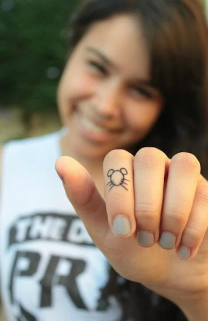 Mini tatuagens femininas Mini tatuagens femininas