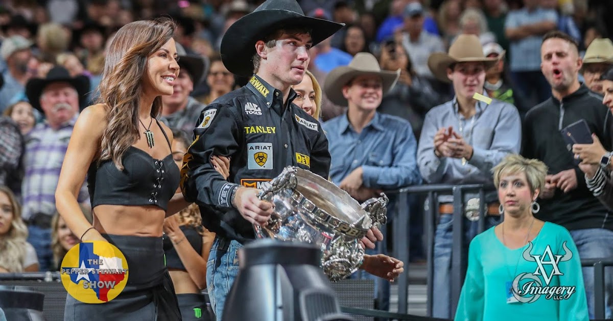 JESS LOCKWOOD MAKES HISTORY AS YOUNGEST PBR WORLD CHAMPION