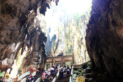 Batu Caves Temple Cave Interior, KL. Best places to visit in Kuala Lumpur in two days. NBAM blog
