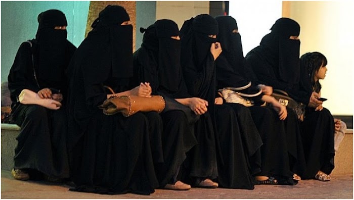 90 Persen Wanita Muslim Tak Memakai Abaya, Ulama Arab Saudi Mulai Hapus Keharusan Memakai Pakaian ini Bagi Muslimah, Yang Penting Sopan
