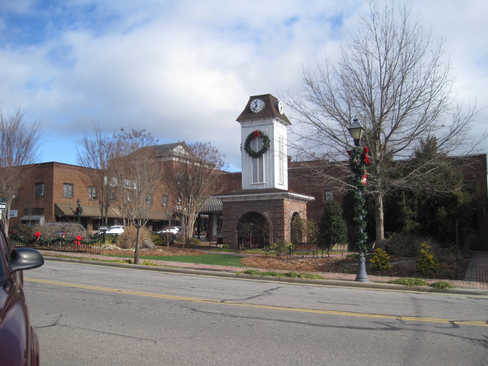 Ramblings from the Sunshine State Winter Vacation Downtown Franklin, NC