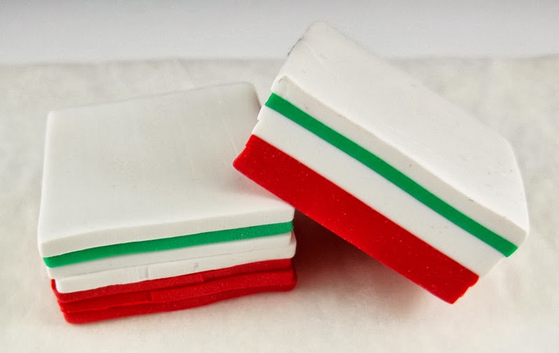 2 Good Claymates Candy Cane Beads