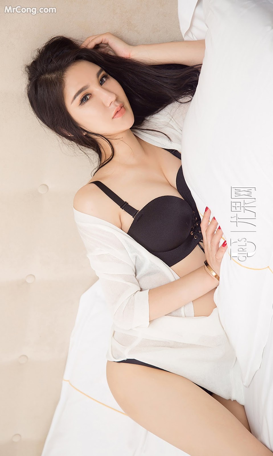 UGIRLS - Ai You Wu App No.799: Model Luo Xue Qi (骆雪淇) (40 photos)