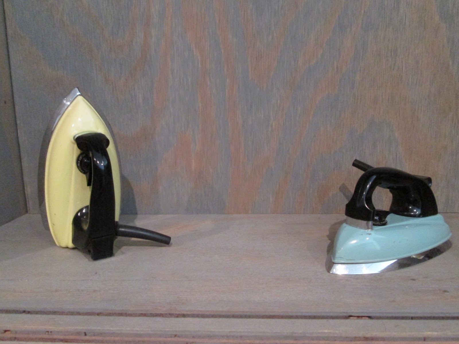 A Very Unsturdy Shelf