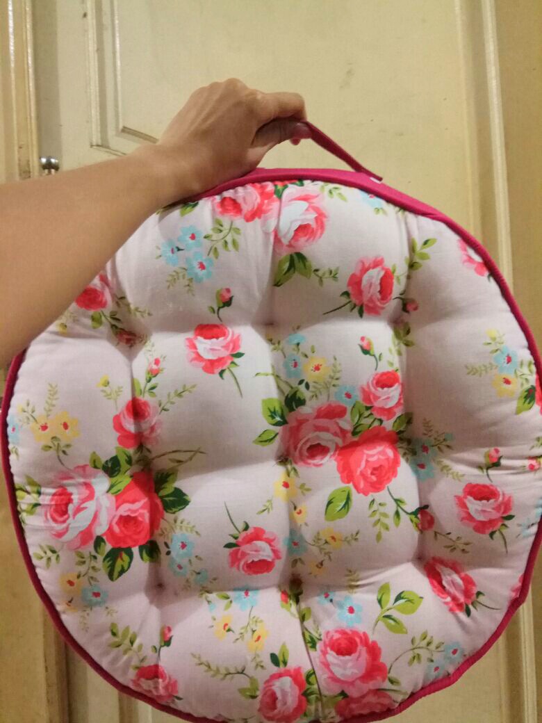 Bantal Duduk Bantal Duduk
