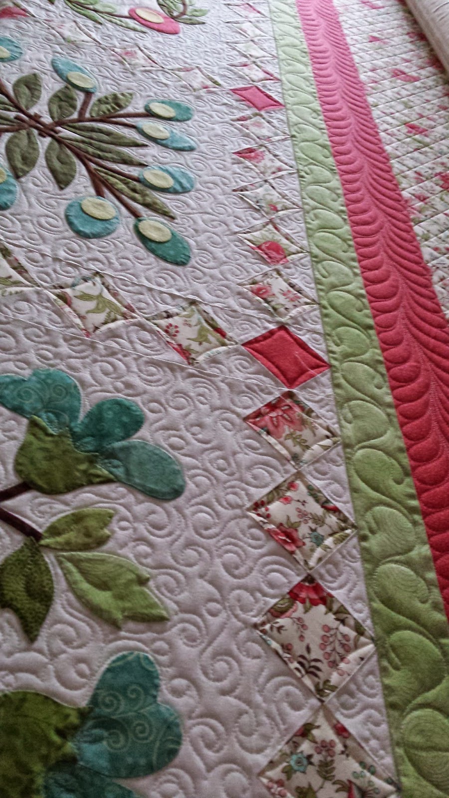 Just Quilted by Gina Boone Judy's "Hop To It" Quilt