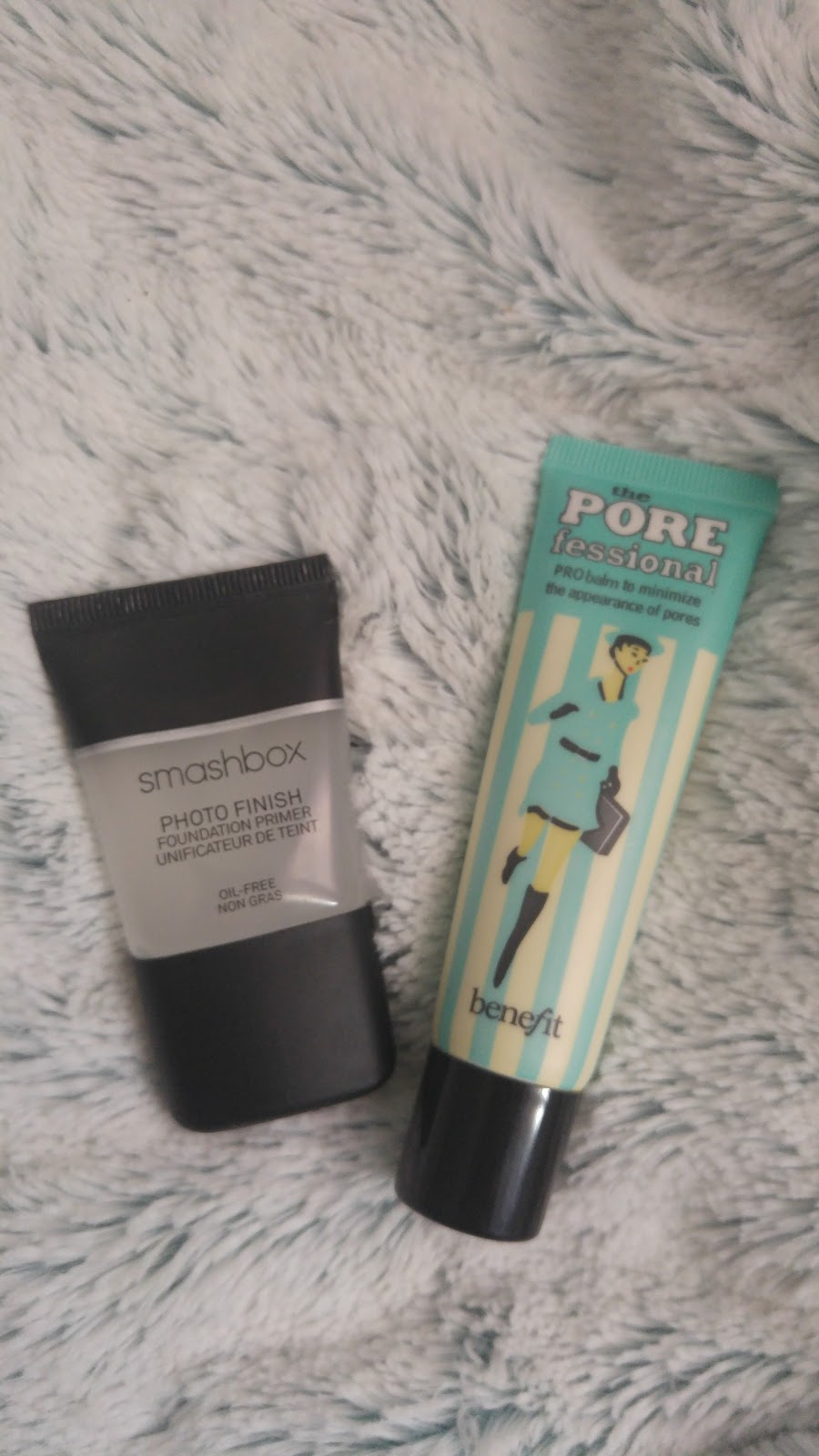 Exploring Make Up Battle Of The Primers Benefit Porefessional Primer