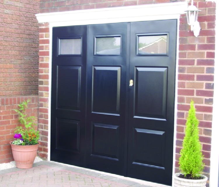 The Door Industry Journal BGID Launch "NEW ROWLEY" SideHinged Garage