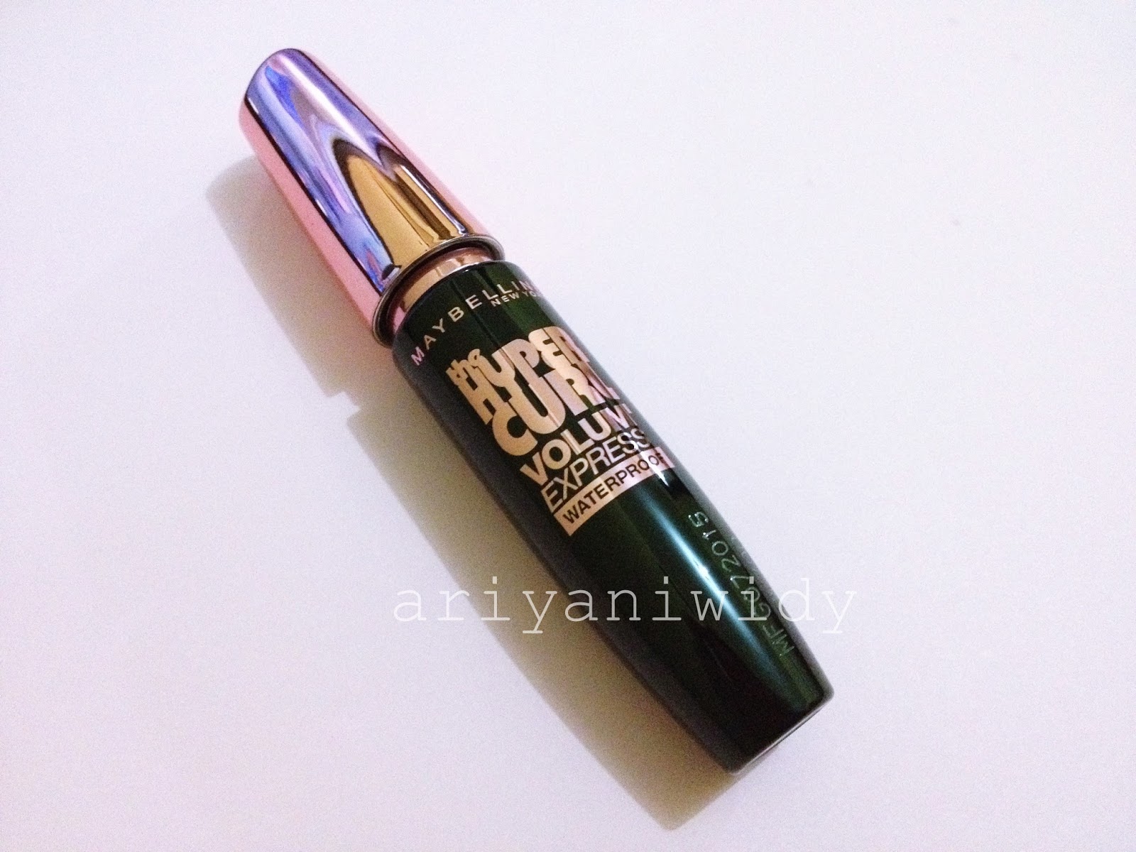 [Review] Mascara Maybelline the Hypercurl Volum' Express Just Wid