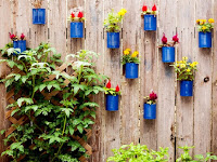 5 Awesome Stunning Planters For Your Garden