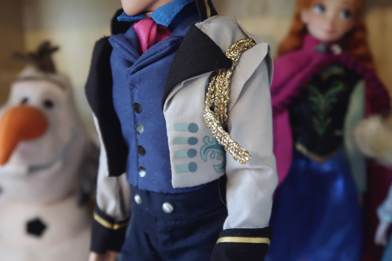 Disney Frozen doll customization face ups - Hans