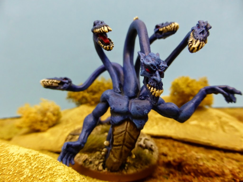 LES FIGS DE SYL. Armée Battlelore mythologie l'Hydre de Lerne prête pour la bataille. LES FIGS DE SYL. Armée Battlelore mythologie l'Hydre de Lerne prête pour la bataille.