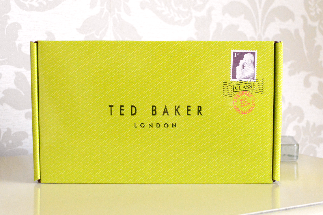 Ted Baker Makeup Bag | Miss Sunshine and Sparkle
