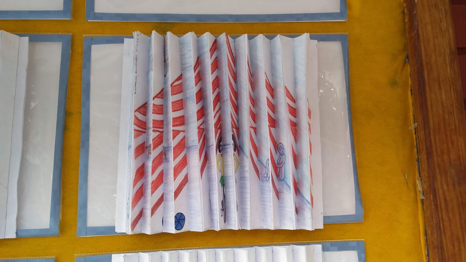 QUADRO LENTICULAR ENSINO MÉDIO