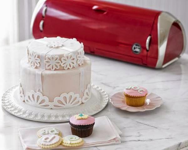 NEW Cricut Cake Mini Personal Electronic Cutting Machine For Cake Decorating