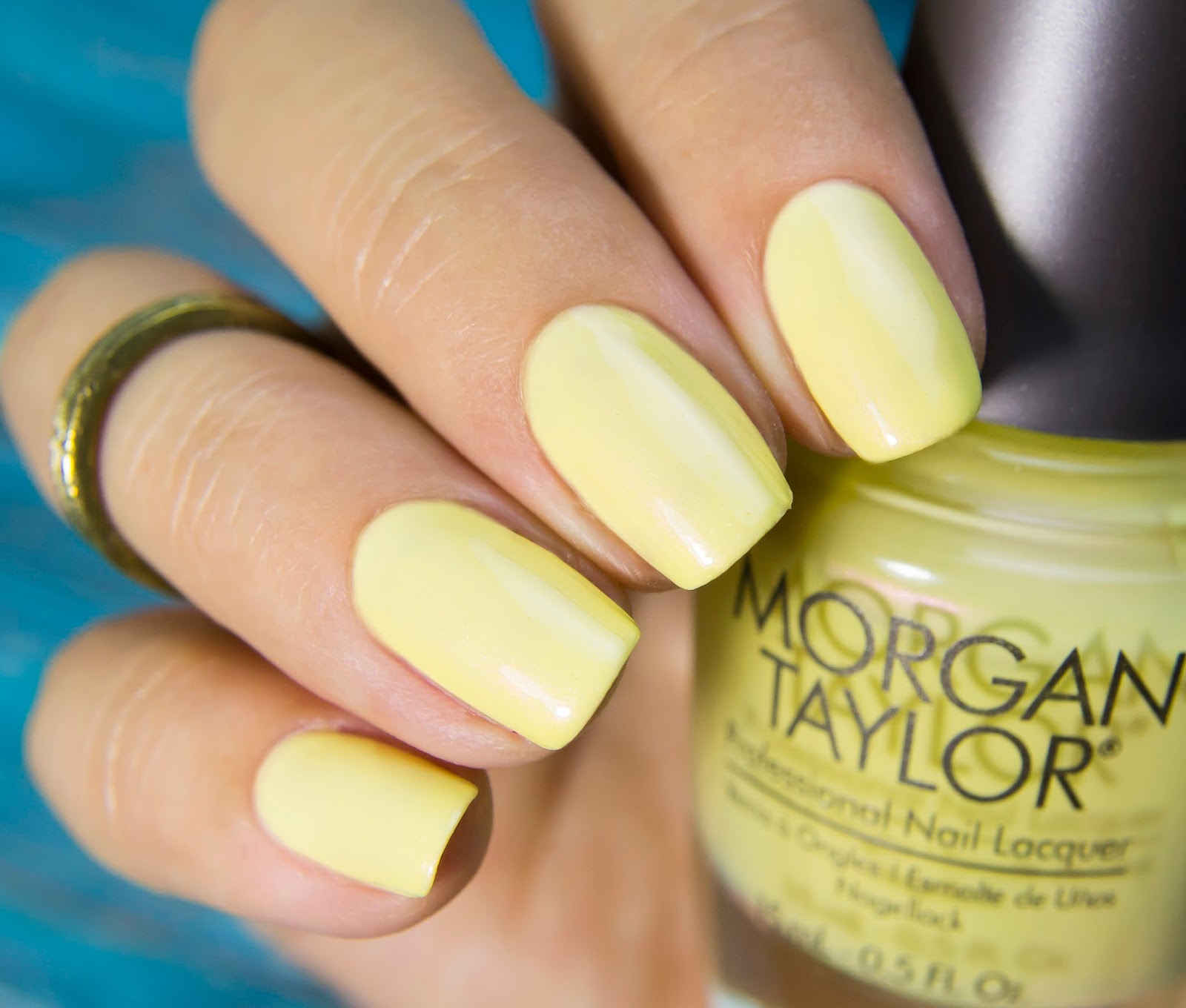 цвет ваниль. кремово желтый. кремово желтый. кремово желтый. обои 247459 >>>.