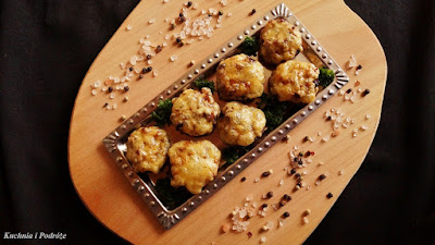 Pieczarki faszerowane Pieczarki faszerowane