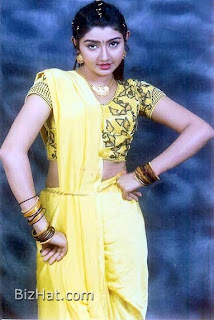 MALLU SEXY NUDE ACTRESS DIVYA UNNI HOT MASALA PHOTOS