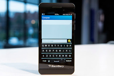 BlackBerry Z10 Review and Specs