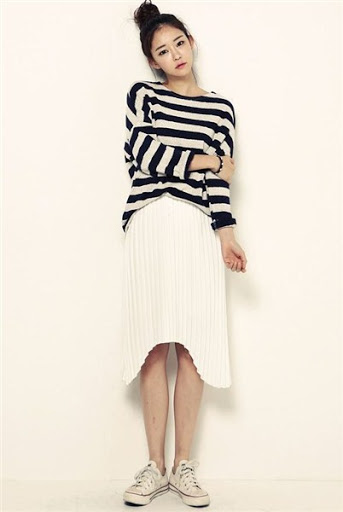 25 Gaya Baju  Casual  Wanita  Style Korea Modern Terbaru 