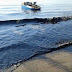 Greek ships spill out oil in the waters of Ksamil