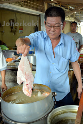 Fish at Hin Hock 兴福肉骨茶 in Tampoi, Johor Bahru Hin-Hock-兴福肉骨茶-Tampoi-Johor-Bahru