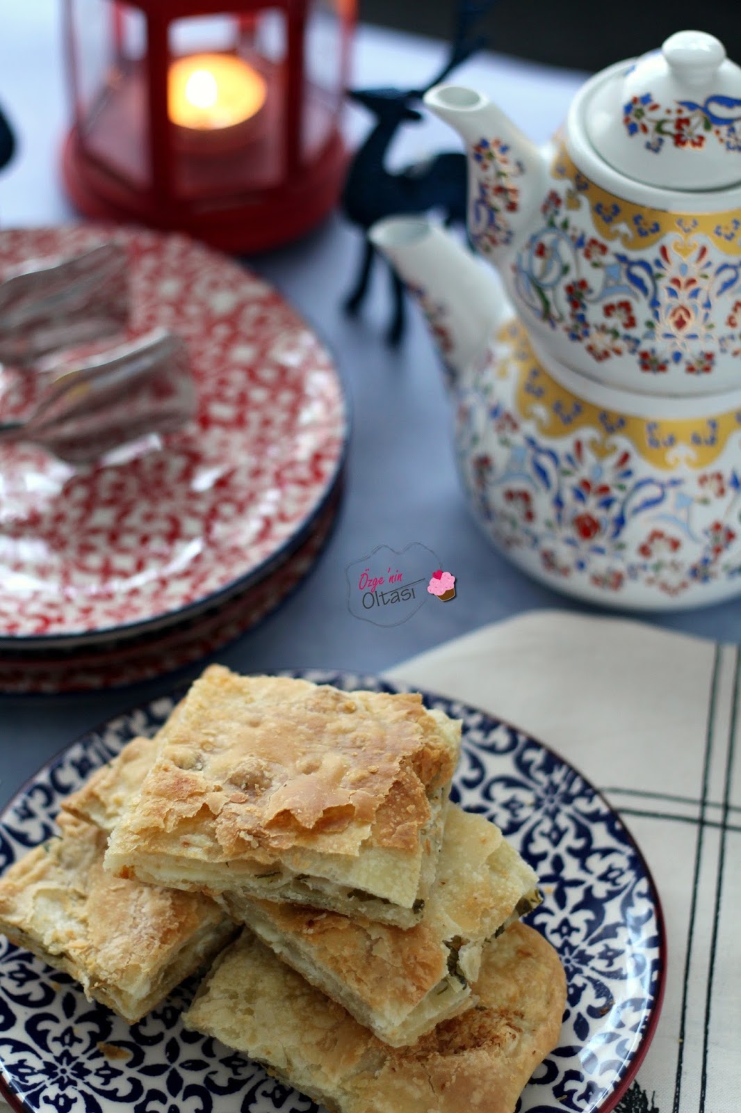 El Açması Nişastalı Çıtır Börek Özge'nin Oltası Tam Ölçülü Tarifler