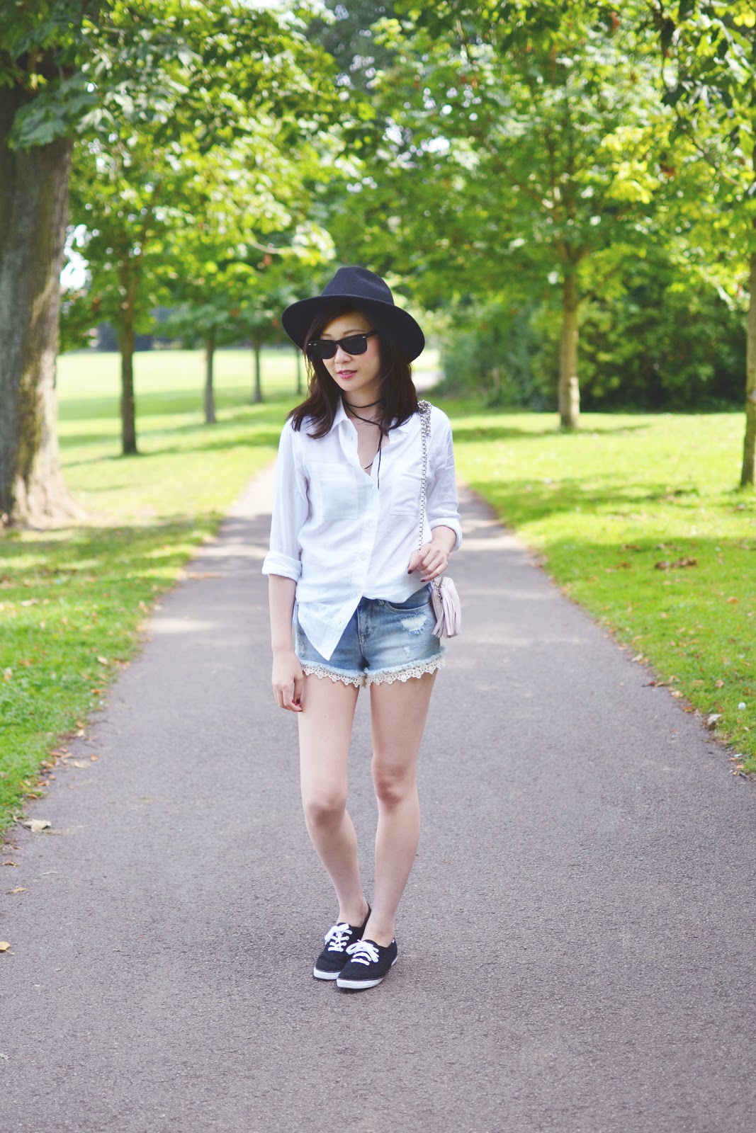 Fashion In Your 30's: How To Style Denim Shorts Fashion In Your 30's: How To Style Denim Shorts