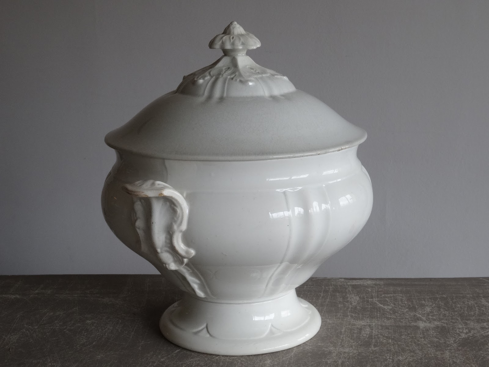 送料0円 フランスアンティーク ボルドー エレガント レリーフ スー