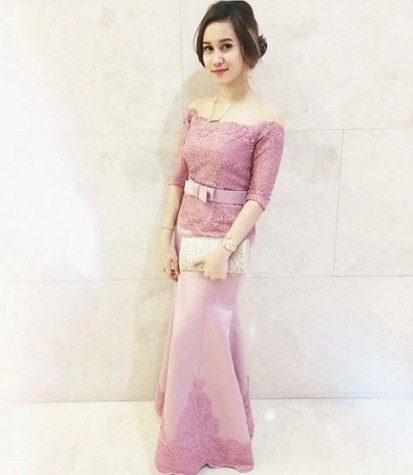  Model  Baju Kebaya  Modern  Memikat Blognya Parto