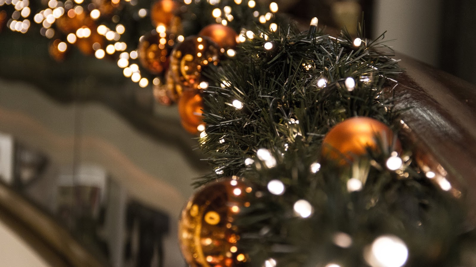 Free Christmas Wallpapers